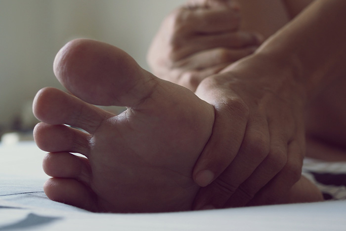 What Is Peripheral Neuropathy and What Are The Symptoms?Peripheral neuropathy is a serious diabetes complication and is estimated to affect up to 70% of people with diabetes.